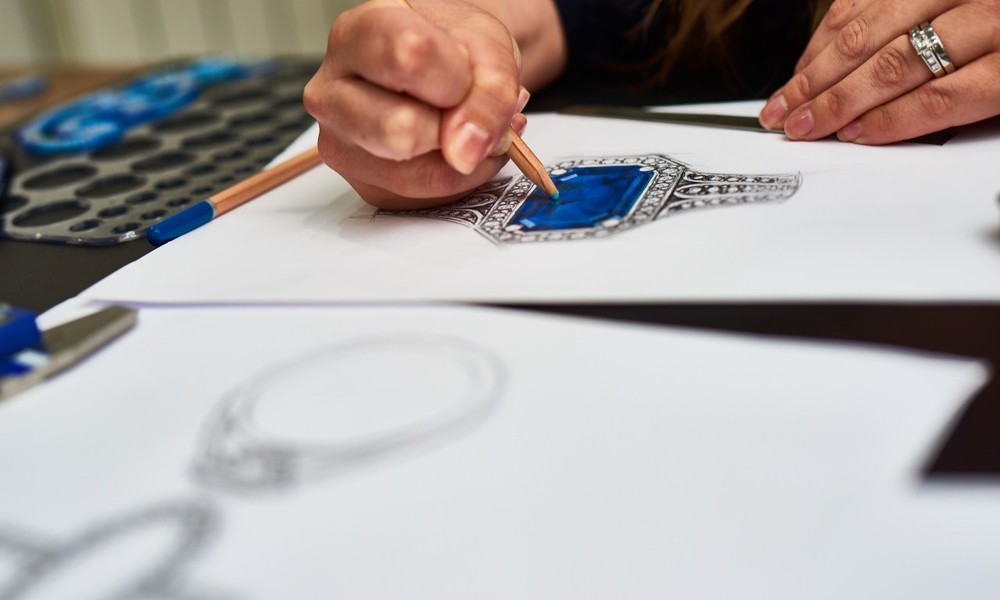 How Bespoke Jewellery Is Designed, Crafted, and Made to Last